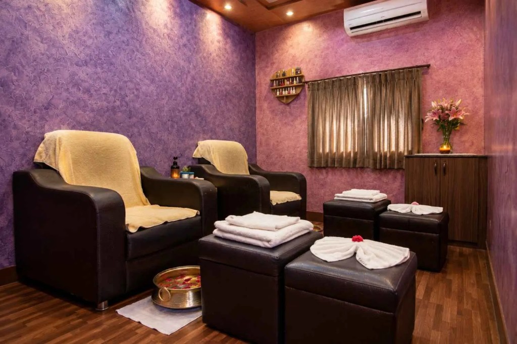 Pedicure and foot massage suite